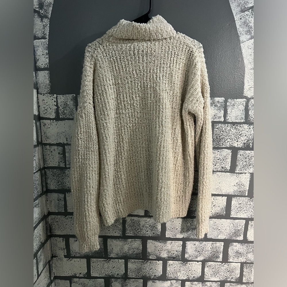 OVERSIZED SWEATER✅ - Picture 3 of 3